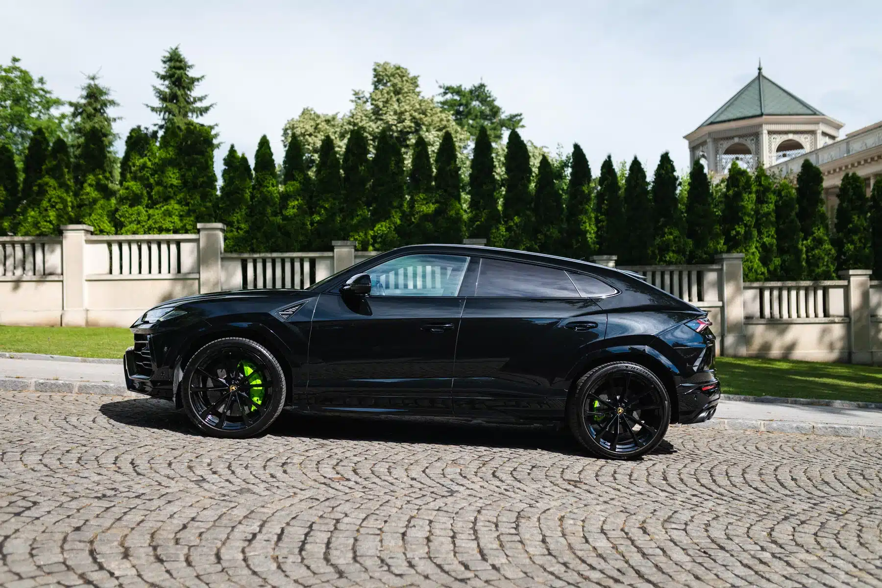 Lamborghini_Urus_Iznajmljivanje_lux_vozila01