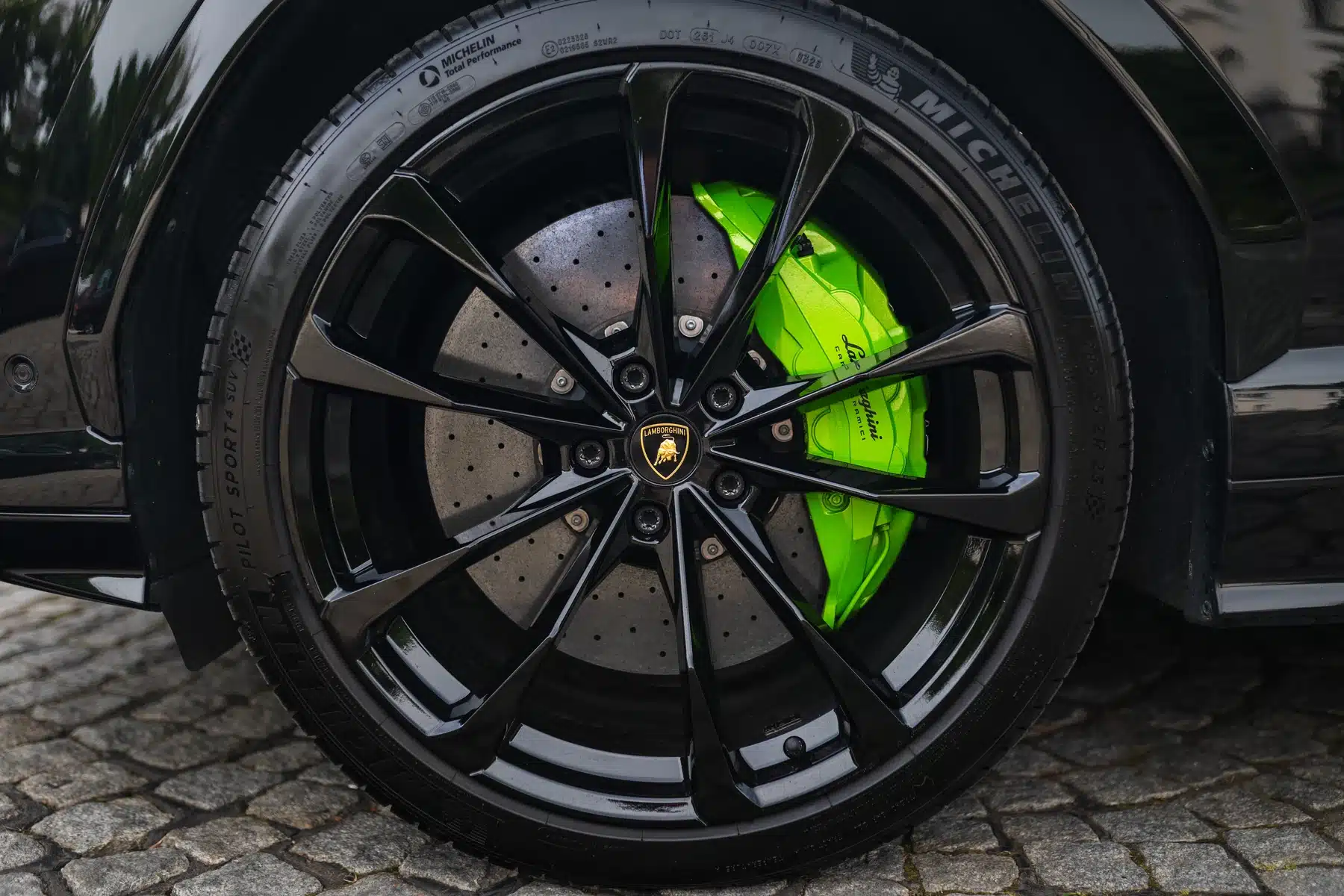 Lamborghini_Urus_Iznajmljivanje_lux_vozila04